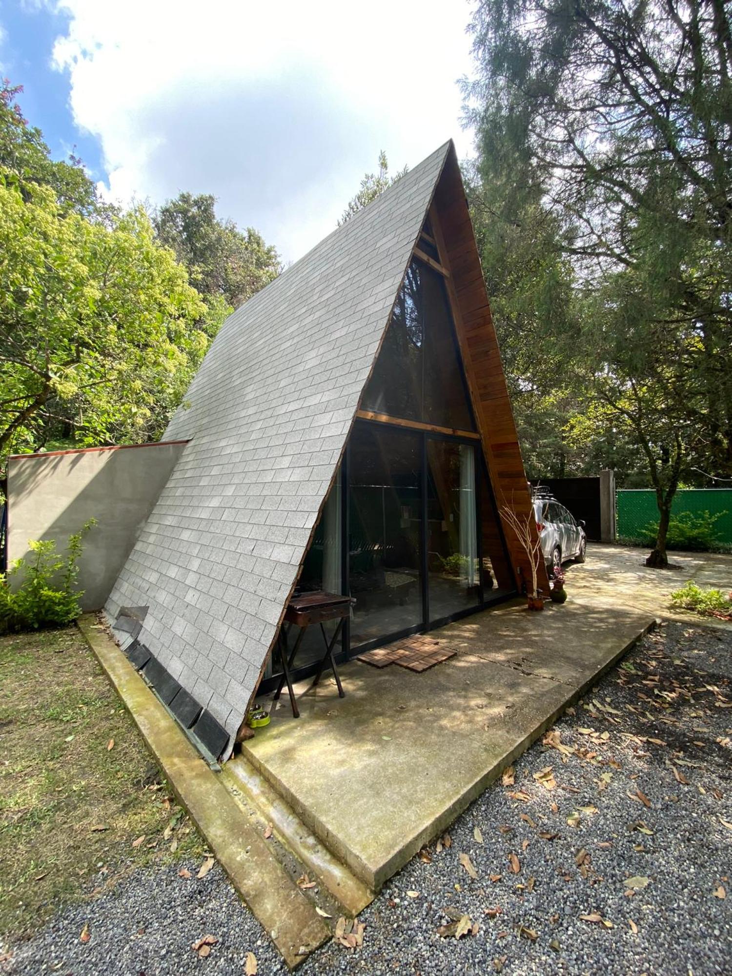 Cabanas Alpina, Romantica Y Acogedora A 10 Minutos Del Centro Tepoztlán Esterno foto