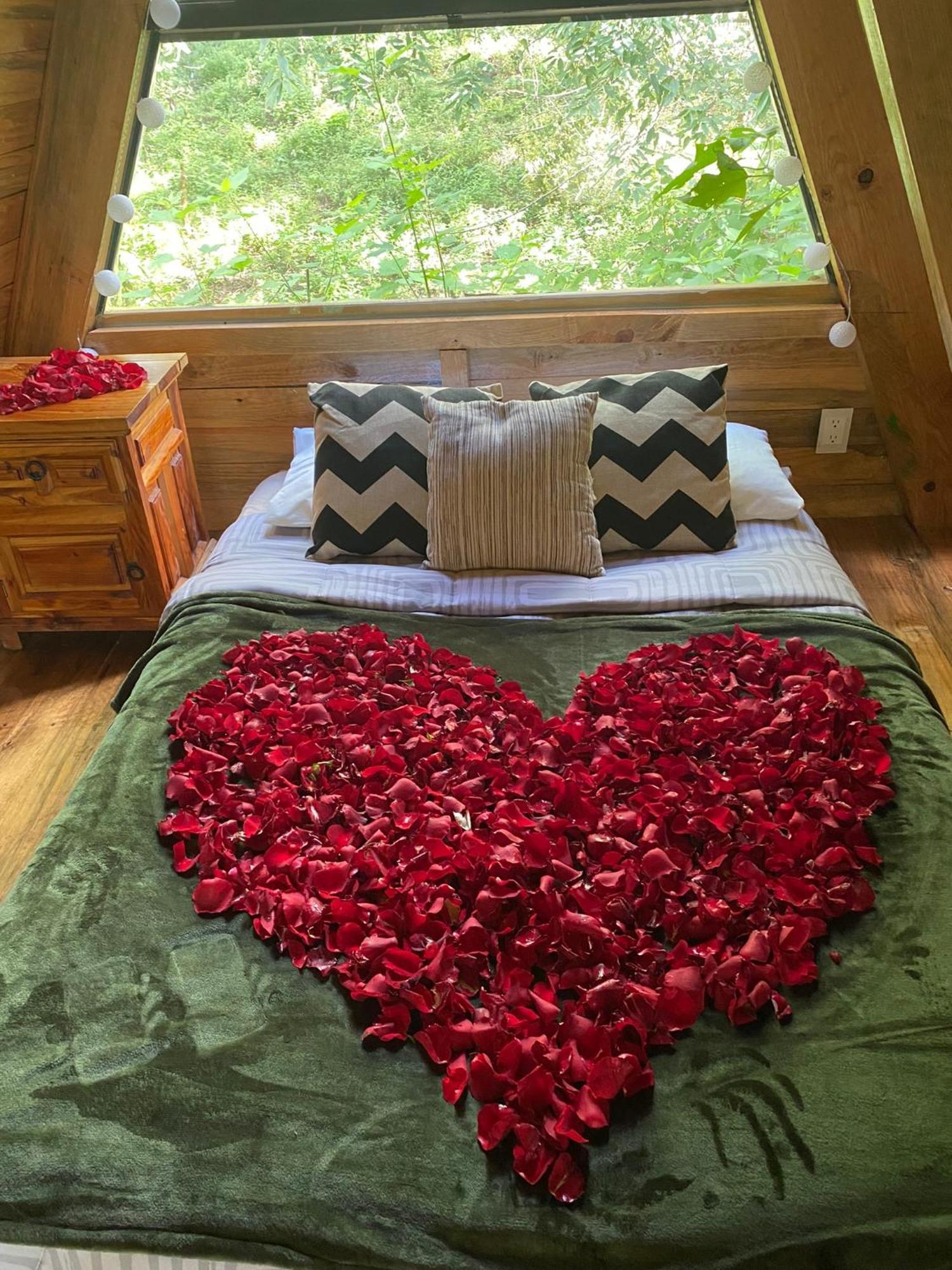 Cabanas Alpina, Romantica Y Acogedora A 10 Minutos Del Centro Tepoztlán Esterno foto