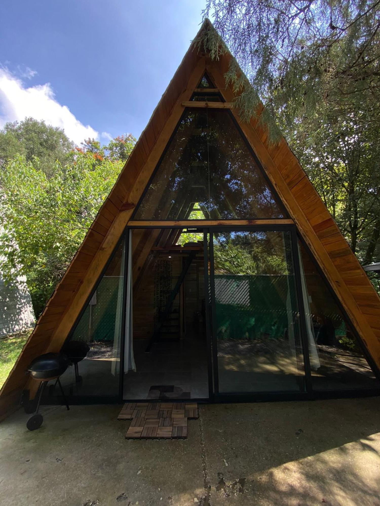 Cabanas Alpina, Romantica Y Acogedora A 10 Minutos Del Centro Tepoztlán Esterno foto