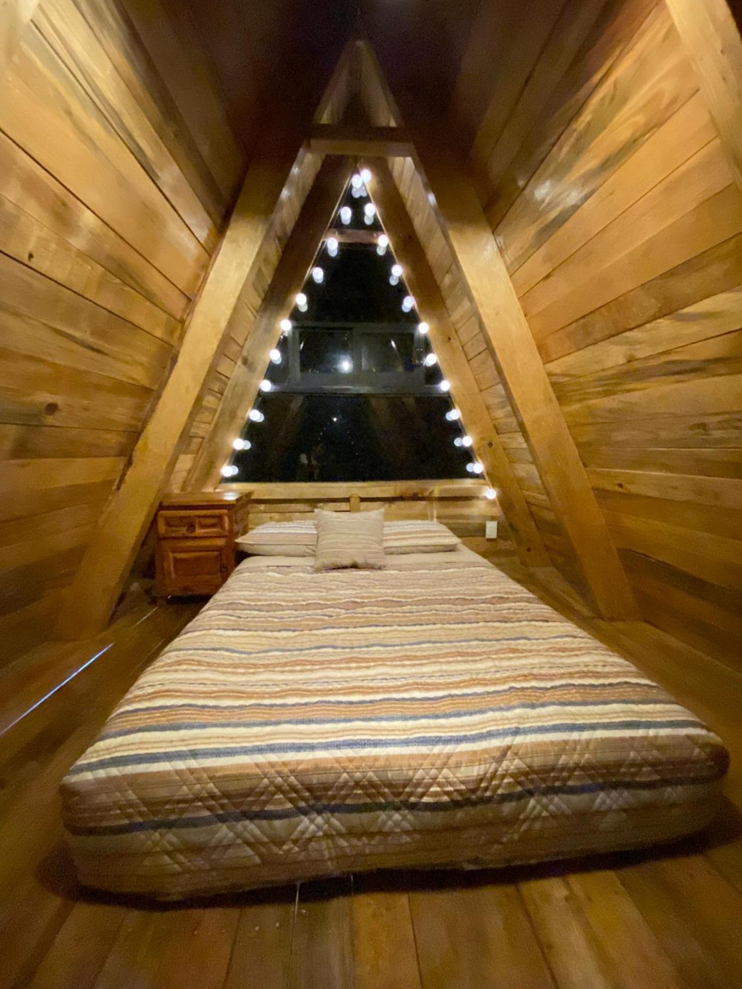 Cabanas Alpina, Romantica Y Acogedora A 10 Minutos Del Centro Tepoztlán Esterno foto