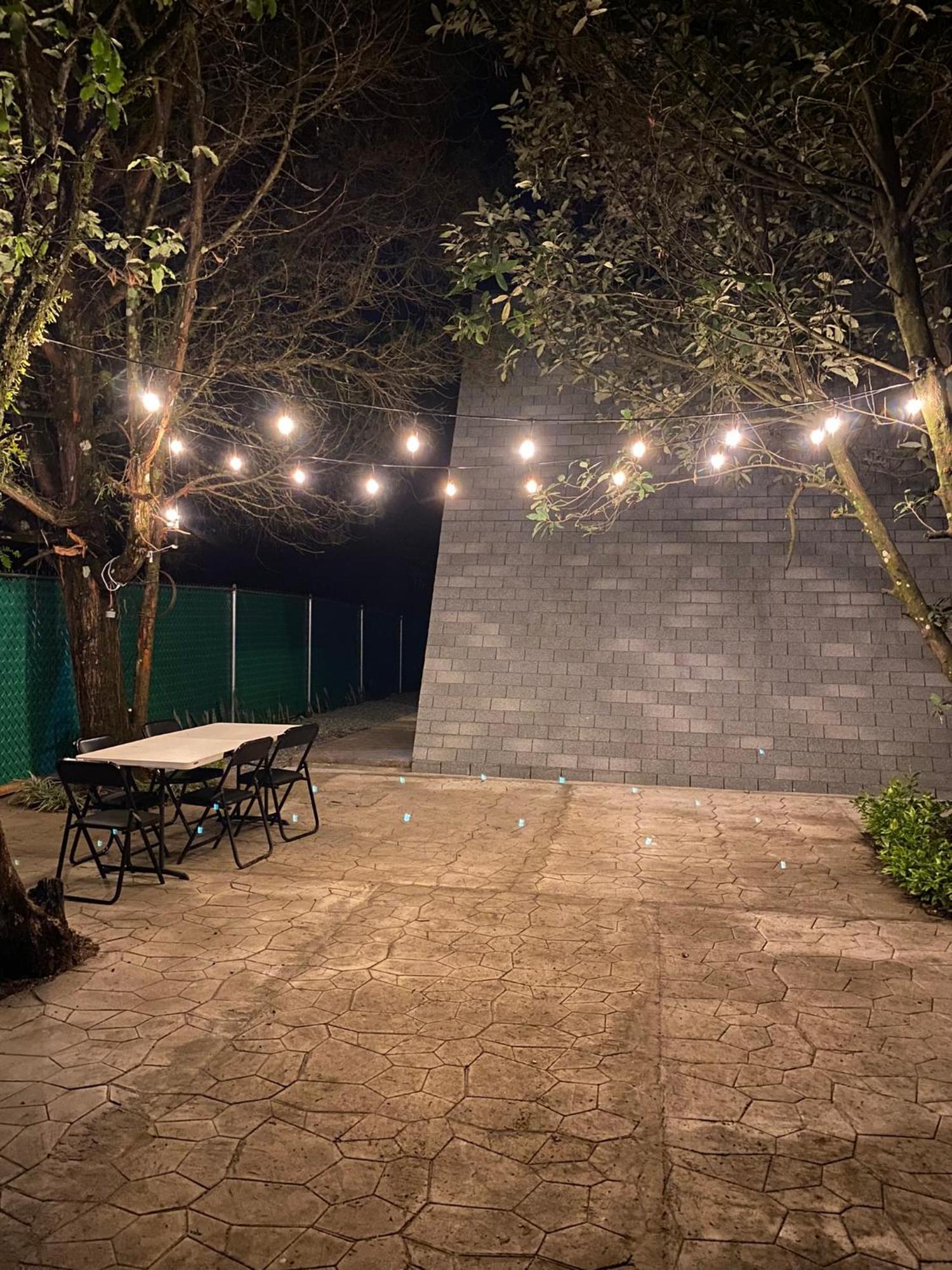Cabanas Alpina, Romantica Y Acogedora A 10 Minutos Del Centro Tepoztlán Esterno foto
