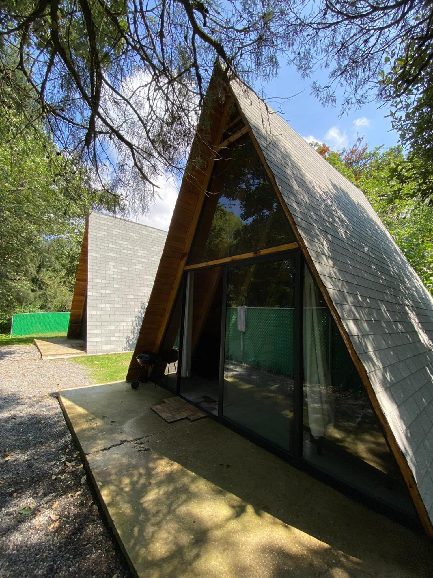 Cabanas Alpina, Romantica Y Acogedora A 10 Minutos Del Centro Tepoztlán Esterno foto